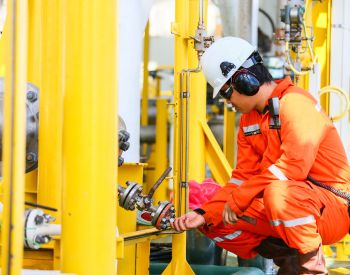 Engineer on rig- Getty Images 583717958 1