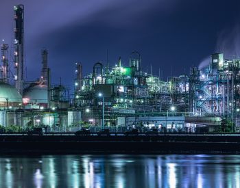 Getty Images 1215471391 refinery at night